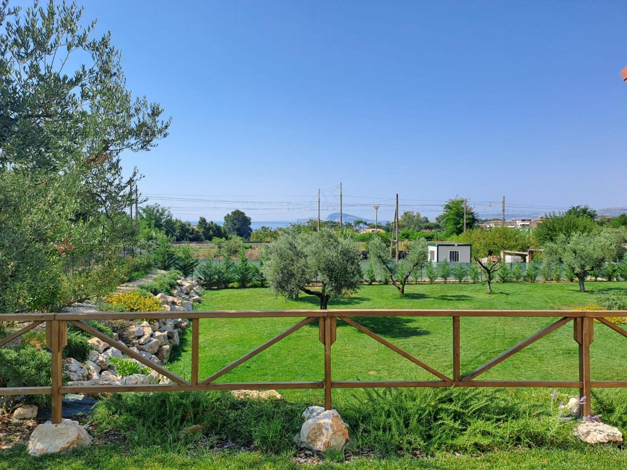 Bed and Breakfast La Campagna Di Peppe E Tullia Formia Zewnętrze zdjęcie